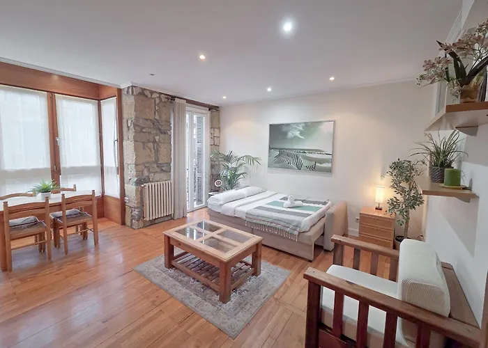Casa Del Norte - Quiet, Cozy & Fantastic Location!