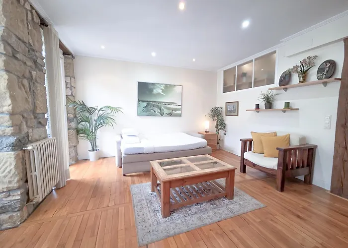 Casa Del Norte - Quiet, Cozy & Fantastic Location!